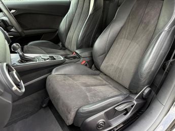 Audi TT TFSI S LINE BLACK EDITION