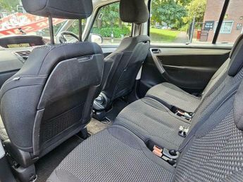 Citroen C4 Picasso 1.6 HDi VTR+ EGS6 Euro 5 5dr