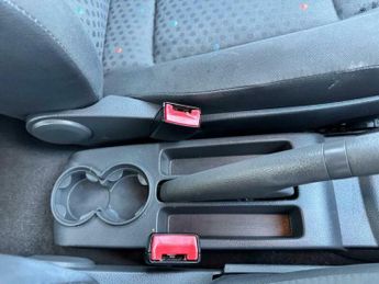 Volkswagen Polo 1.4 S 5dr (a/c)