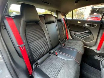 Mercedes-Benz A Class 2.0 A250 BlueEfficiency Engineered by AMG 7G-DCT Euro 6 (s/s) 5d