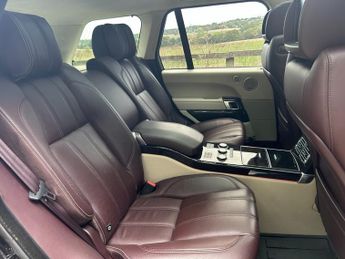 Land Rover Range Rover SDV8 AUTOBIOGRAPHY