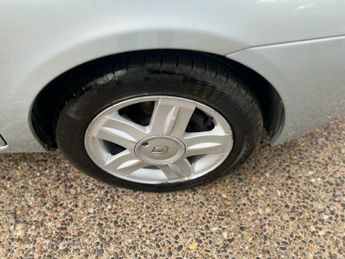 Renault Clio 1.2 16v Dynamique 3dr