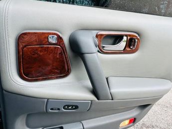 Nissan  PRESIDENT