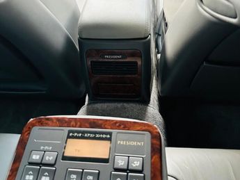 Nissan  PRESIDENT