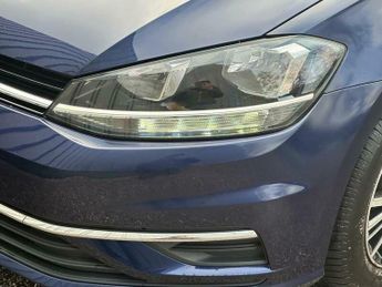Volkswagen Golf 1.6 TDI SE Nav DSG Euro 6 (s/s) 5dr
