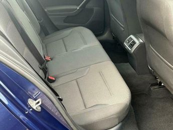 Volkswagen Golf 1.6 TDI SE Nav DSG Euro 6 (s/s) 5dr