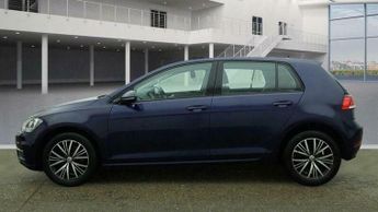 Volkswagen Golf 1.6 TDI SE Nav DSG Euro 6 (s/s) 5dr