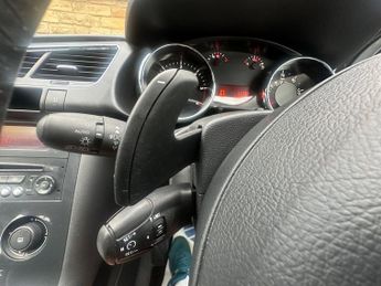 Peugeot 3008 E-HDI ACTIVE