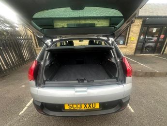 Peugeot 3008 E-HDI ACTIVE