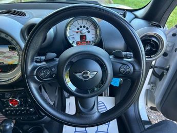 MINI Countryman COOPER S ALL4 FULL SERVICE HISTORY 10 STAMPS PAN ROOF FULL LEATH