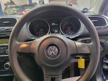 Volkswagen Golf SE TDI DSG