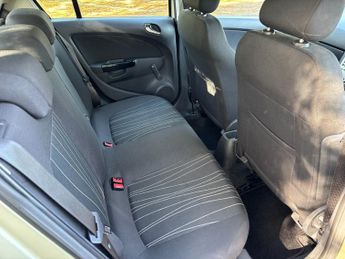 Vauxhall Corsa CLUB AC 16V