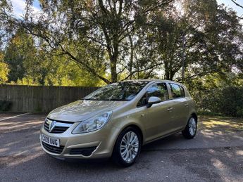 Vauxhall Corsa CLUB AC 16V