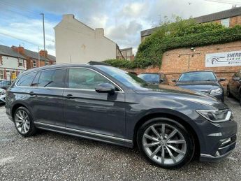 Volkswagen Passat 2.0 TDI BlueMotion Tech R-Line DSG Euro 6 (s/s) 5dr