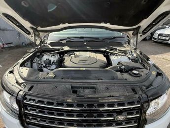 Land Rover Range Rover 3.0 TD V6 Vogue Auto 4WD Euro 6 (s/s) 5dr