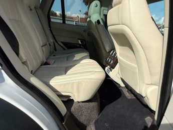 Land Rover Range Rover 3.0 TD V6 Vogue Auto 4WD Euro 6 (s/s) 5dr