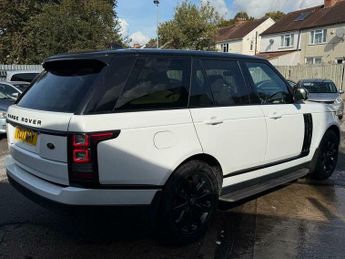 Land Rover Range Rover 3.0 TD V6 Vogue Auto 4WD Euro 6 (s/s) 5dr