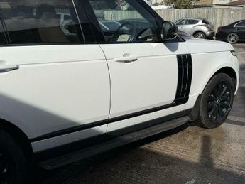 Land Rover Range Rover 3.0 TD V6 Vogue Auto 4WD Euro 6 (s/s) 5dr