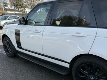 Land Rover Range Rover 3.0 TD V6 Vogue Auto 4WD Euro 6 (s/s) 5dr
