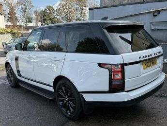 Land Rover Range Rover 3.0 TD V6 Vogue Auto 4WD Euro 6 (s/s) 5dr