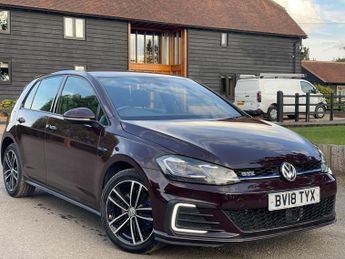 Volkswagen Golf 1.4 TSI 8.7kWh GTE Hatchback 5dr Petrol Plug-in Hybrid DSG Euro 