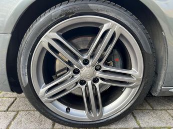 Audi A4 S4 AVANT QUATTRO