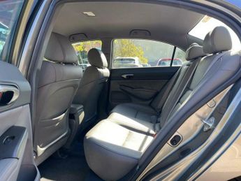 Honda Civic 1.3 IMA ES 4dr