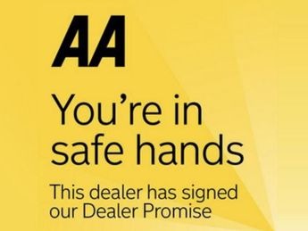 Ford Focus 1.6 Titanium Hatchback 5dr Petrol Powershift Euro 5 (125 ps)