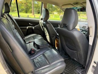 Volvo XC90 2.4 D5 SE Geartronic AWD 5dr