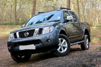 Nissan Navara 2.5 dCi Aventura 4dr