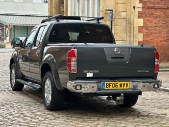 Nissan Navara 2.5 dCi Aventura 4dr