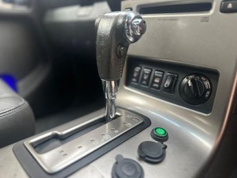 Nissan Navara 2.5 dCi Aventura 4dr