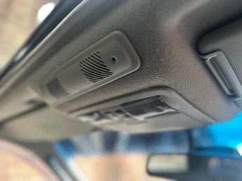 Nissan Navara 2.5 dCi Aventura 4dr