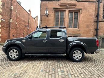 Nissan Navara 2.5 dCi Aventura 4dr