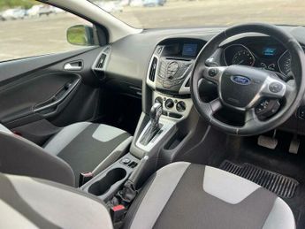 Ford Focus 1.6 Zetec Powershift Euro 5 5dr