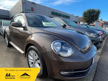Volkswagen Beetle DESIGN TSI