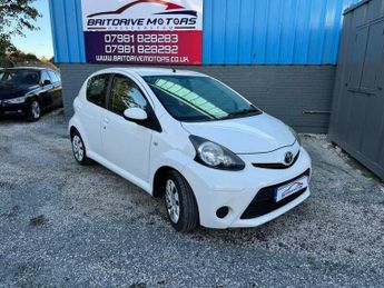 Toyota AYGO 1.0 VVT-i Ice Euro 5 5dr