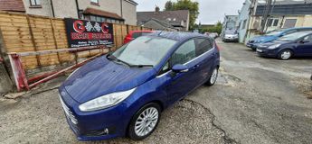Ford Fiesta TITANIUM automatic
