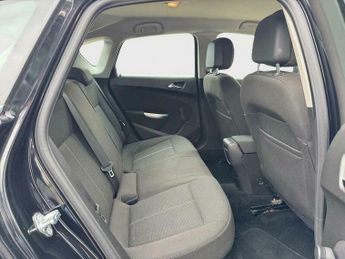Vauxhall Astra 1.6 16v SRi Auto Euro 5 5dr