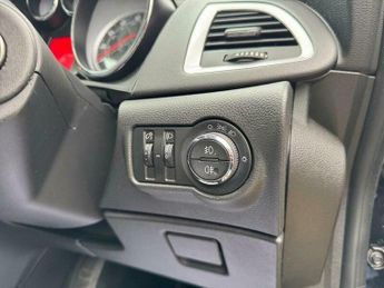 Vauxhall Astra 1.6 16v SRi Auto Euro 5 5dr