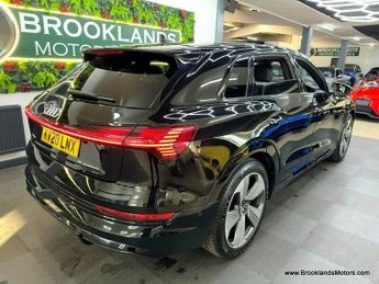 Audi E-TRON QUATTRO S LINE [2X SERVICES, SAT NAV, LEATHER, HEATED SEATS, PAN