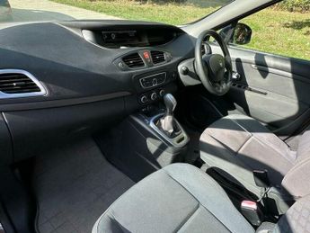 Renault Scenic 2.0 VVT Expression CVT Euro 5 5dr