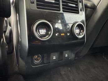 Land Rover Range Rover Sport SDV6 AUTOBIOGRAPHY DYNAMIC