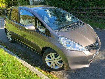 Honda Jazz I-VTEC ES PLUS !! ULEZ COMPLIANT - FULL SERVICE HISTORY - ONE OW