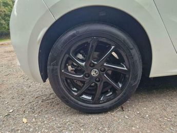 Vauxhall Corsa 1.2 Turbo SE Premium Auto Euro 6 (s/s) 5dr