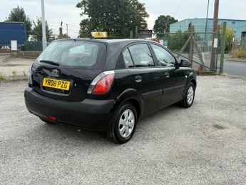 Kia Rio 1.4 2 5dr