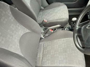 Kia Rio 1.4 2 5dr