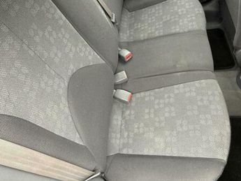 Kia Rio 1.4 2 5dr