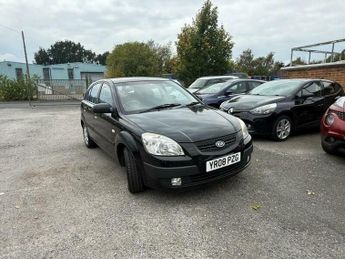 Kia Rio 1.4 2 5dr
