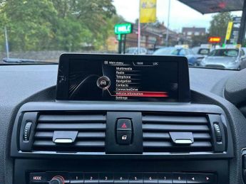 BMW 1 SERIES 2.0 120d BluePerformance SE Auto Euro 6 (s/s) 5dr